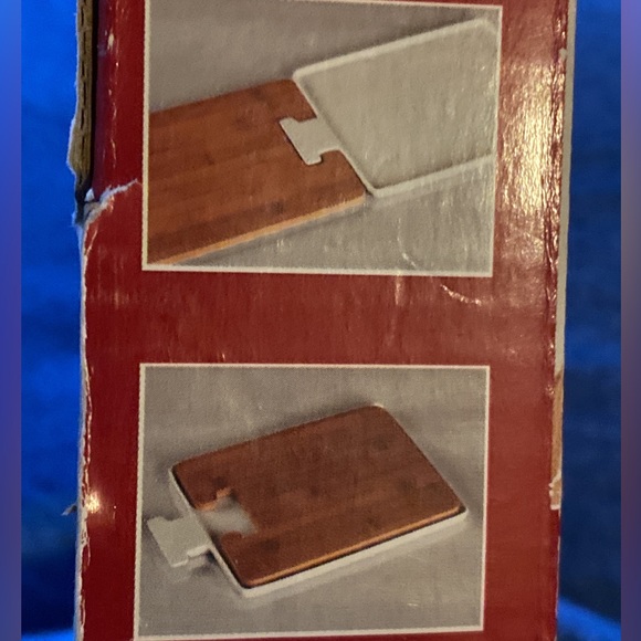 New Sandra two piece porcelain server and bamboo cutting board set - Picture 10 of 10